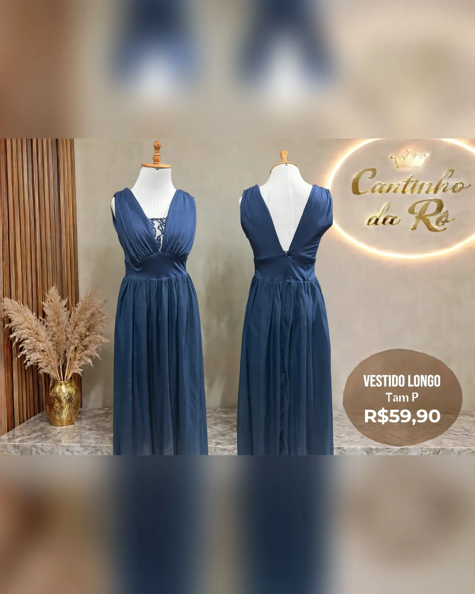 Vestido longo azul-marinho com decote em V, foto 1 de 1